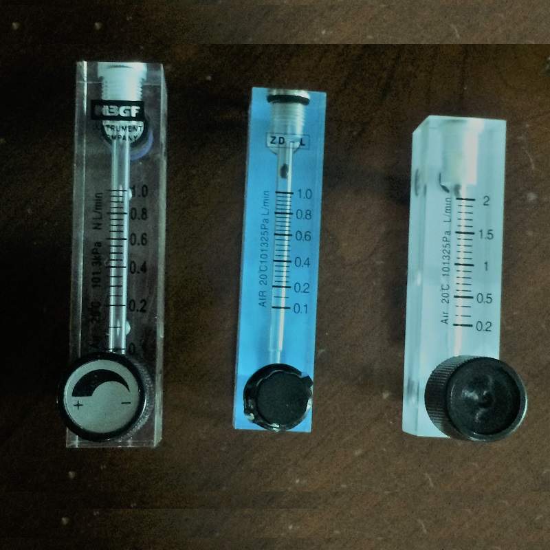 LZB-4T有机玻璃流量计 中心距70mm 孔距35mm 塑料软管接头流量计