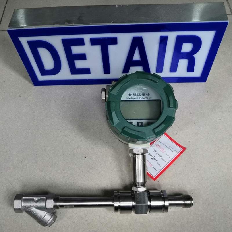 液体涡轮流量计LWGY-4C/6C/10C 现场显示,4-20mA/脉冲输出流量计