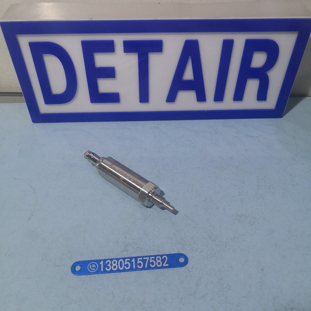 不锈钢温度变送器,航空插头连接,4~20mA变送信号 不锈钢外螺纹变送器