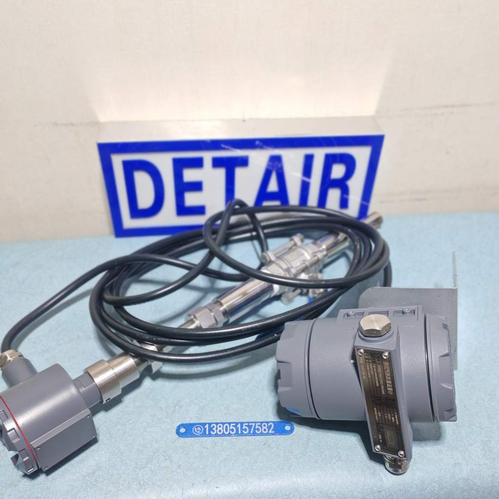 分体插入式热式气体质量流量计,分体显示不断流安装插入式气体流量计